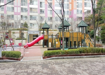 Hannam-dong Apartment (High-Rise)
