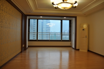 Seocho-dong Apartment (High-Rise)