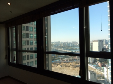 Hangangno 3(sam)-ga Apartment (High-Rise)