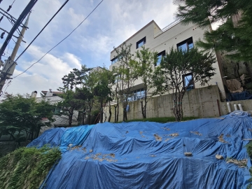 Pyeongchang-dong Single House